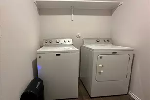 302 N Richland Dr, Lockhart, TX 78644 - Photo 15