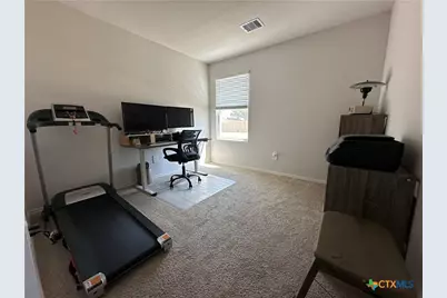 302 N Richland Drive, Lockhart, TX 78644 - Photo 3