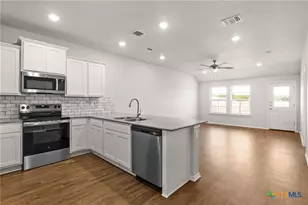 1218 LEXINGTON Dr, Copperas Cove, TX 76522 - Photo 3