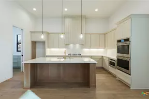 1126 Vintage Way, New Braunfels, TX 78132 - Photo 15