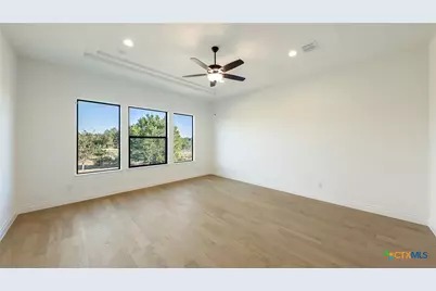 1126 Vintage Way, New Braunfels, TX 78132 - Photo 19