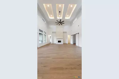 1126 Vintage Way, New Braunfels, TX 78132 - Photo 9