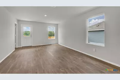 402 Wild Goose Drive, Luling, TX 78648 - Photo 15