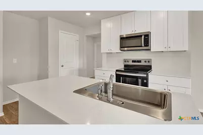 402 Wild Goose Drive, Luling, TX 78648 - Photo 5