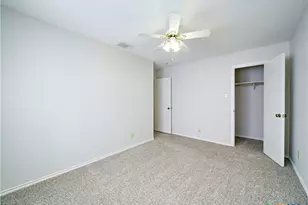8414 Park Olympia, Universal City, TX 78148 - Photo 35