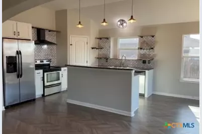 102 W Libra Drive, Killeen, TX 76542 - Photo 1