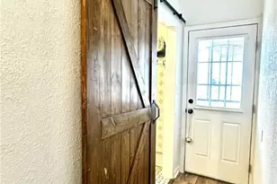 221 E Hamilton Ave, Rockdale, TX 76567 - Photo 23