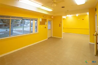 105 Ward Street, Cuero, TX 77954 - Photo 3