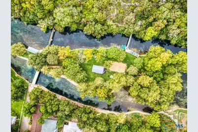 353 Lakeview Boulevard, New Braunfels, TX 78130 - Photo 3