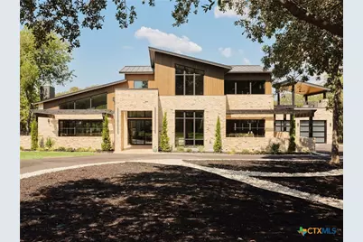 353 Lakeview Boulevard, New Braunfels, TX 78130 - Photo 1