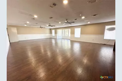 2210 E Business 190, Copperas Cove, TX 76522 - Photo 37