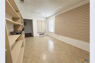 2210 E Business 190, Copperas Cove, TX 76522 - Photo 35