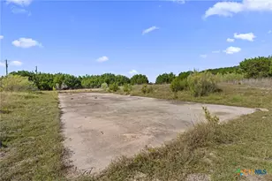 2804 County Rd 1045, Lampasas, TX 76550 - Photo 33