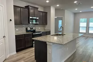 710 Friar Tuck Dr, Temple, TX 76502 - Photo 7