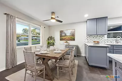 1305 W 1st Street, Lampasas, TX 76550 - Photo 11