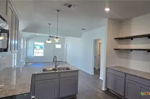 342 Monty Rd, Copperas Cove, TX 76522 - Photo 3