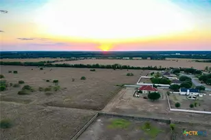 127 Eleanor Ln, Bastrop, TX 78602 - Photo 41