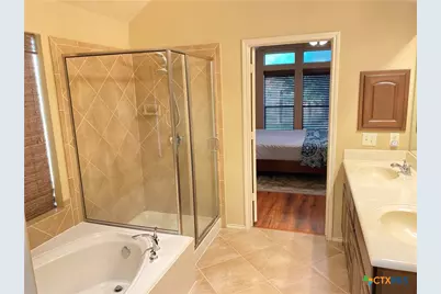 [Address not provided], Hutto, TX 78634 - Photo 9