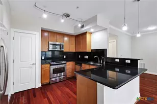 7342 Oak Manor Dr, San Antonio, TX 78229 - Photo 13