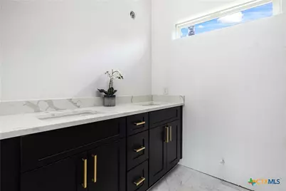 1123 Ledge Path, Canyon Lake, TX 78133 - Photo 15