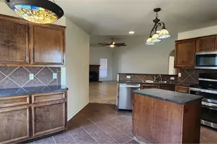 4209 Maid Marian Cir, Killeen, TX 76549 - Photo 9