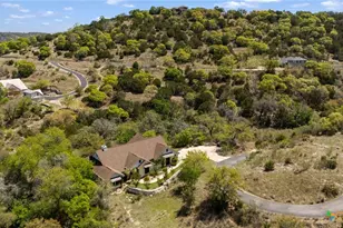 170 N Echo Canyon Dr, Comfort, TX 78013 - Photo 29