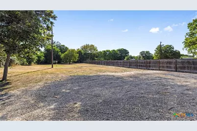 2570 Terminal Loop Road, Mcqueeney, TX 78123 - Photo 27