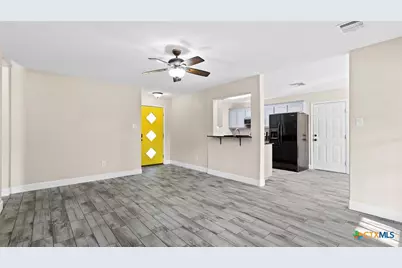 2570 Terminal Loop Road, Mcqueeney, TX 78123 - Photo 3