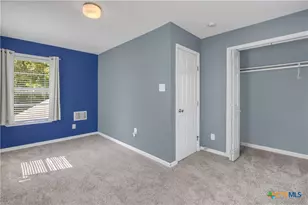 810 N Goodrich St, Seguin, TX 78155 - Photo 19