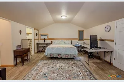 231 N State Highway 95, Yoakum, TX 77995 - Photo 13