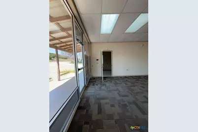 2237 E Highway 190, Lampasas, TX 76550 - Photo 7