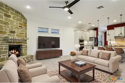 239 Bamberger Avenue, New Braunfels, TX 78132 - Photo 5