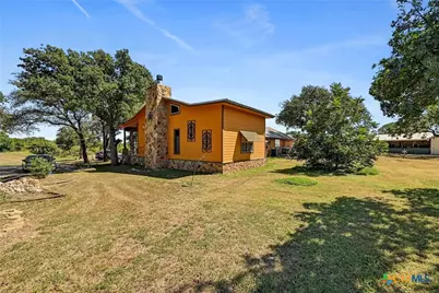 3100 Ranch Rd 261, Buchanan Dam, TX 78609 - Photo 29