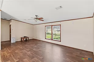 780 Oak Tree Rd, Seguin, TX 78155 - Photo 9