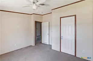 780 Oak Tree Rd, Seguin, TX 78155 - Photo 15