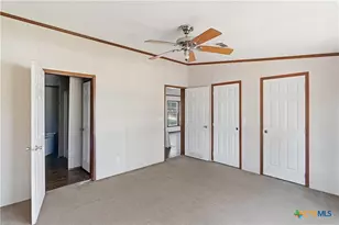 780 Oak Tree Rd, Seguin, TX 78155 - Photo 17