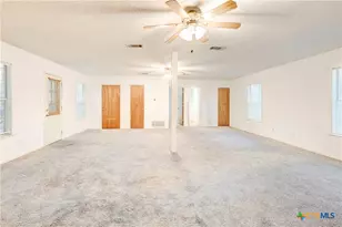 1415 N 7th St, Temple, TX 76501 - Photo 11