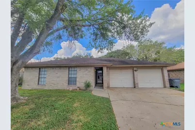 214 Williamsburg Avenue, Victoria, TX 77904 - Photo 1