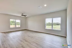 3625 Meteor Rd, New Braunfels, TX 78130 - Photo 5