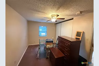 311 Versailles, Victoria, TX 77904 - Photo 15