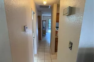 311 Versailles, Victoria, TX 77904 - Photo 9