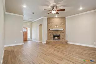 2210 Briar Hollow Dr, Temple, TX 76502 - Photo 7