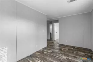 2316 County Rd 404 Loop, Bartlett, TX 76511 - Photo 19