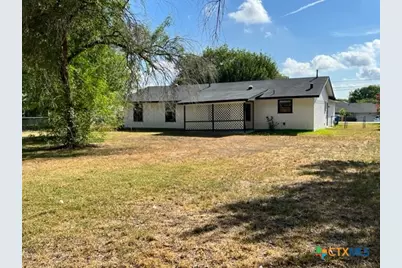 1302 S Mesquite Avenue, New Braunfels, TX 78130 - Photo 15