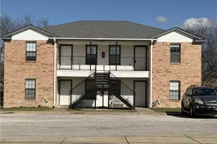 204 W Truman Ave, Copperas Cove, TX 76522 - Photo 1