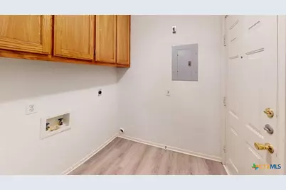 204 W Truman Avenue #D, Copperas Cove, TX 76522 - Photo 9