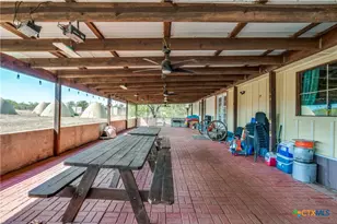 470 Country Acres Dr, Seguin, TX 78155 - Photo 3