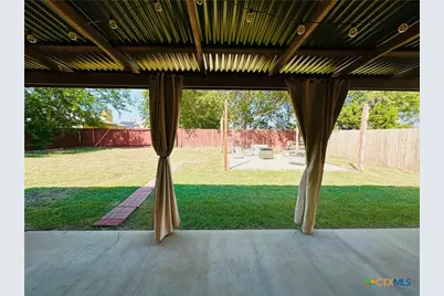 2421 Gallop Drive, Killeen, TX 76549 - Photo 35