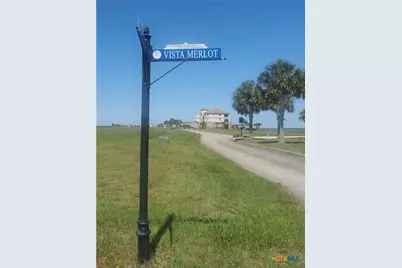 L413 Arbor Vista Avenue, Port O'Connor, TX 77982 - Photo 3