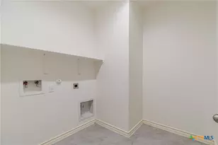 124 Mary Max Cir, San Marcos, TX 78666 - Photo 21